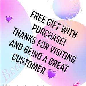 FREE GIFT WITH PURCHASE! 💯 LET’S MAKE A DEAL! 😊🤝🧾💸 COME SHOP!👗💃🏽👠💄🛍💋